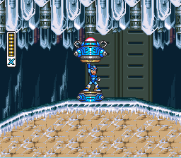 Mega Man X diante da cápsula holográfica de Dr. Light na fase de Chill Penguin obtendo as botas de Dash